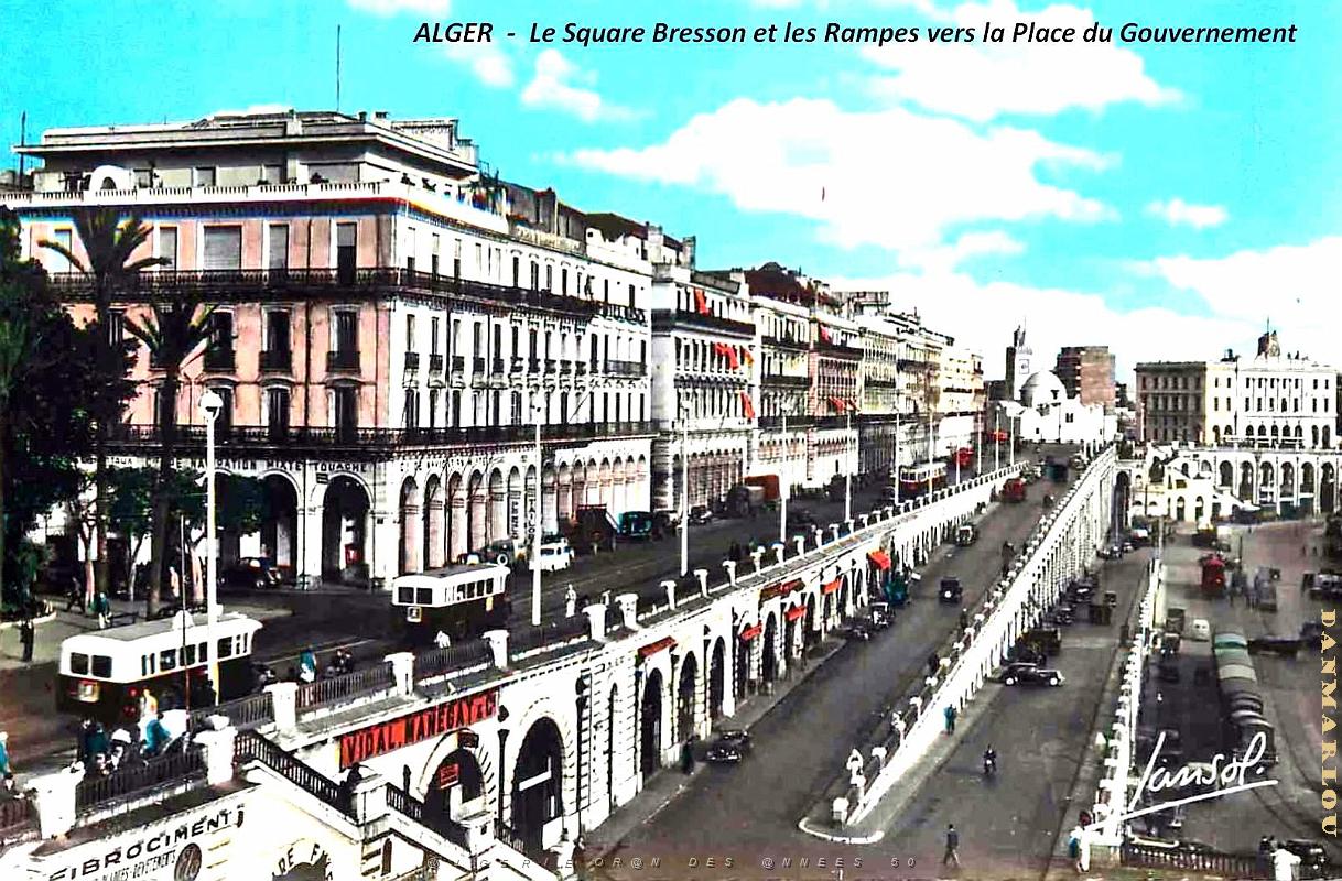 Alger - Square Bresson et Rampes vers la Place du Gouvernement.jpg